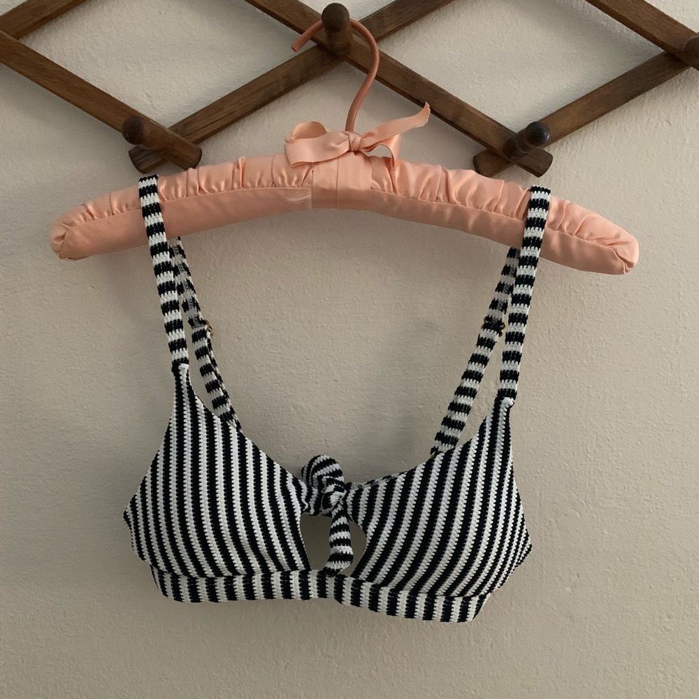 Peony Swimwear bikini top